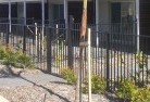 Lockyer Watersgarden-fencing-28.jpg; ?>